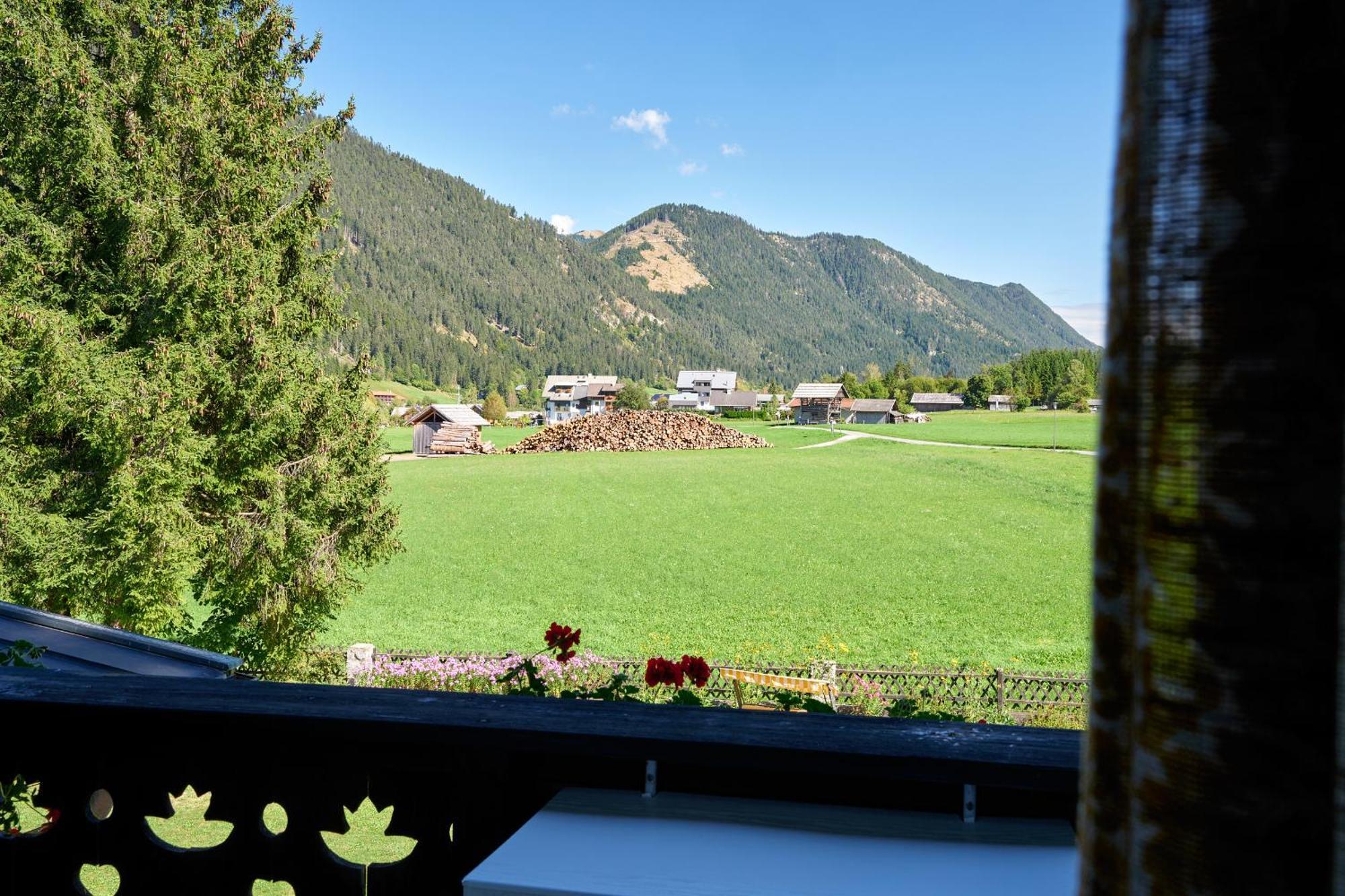 Hotel Harrida Weissensee Exterior photo