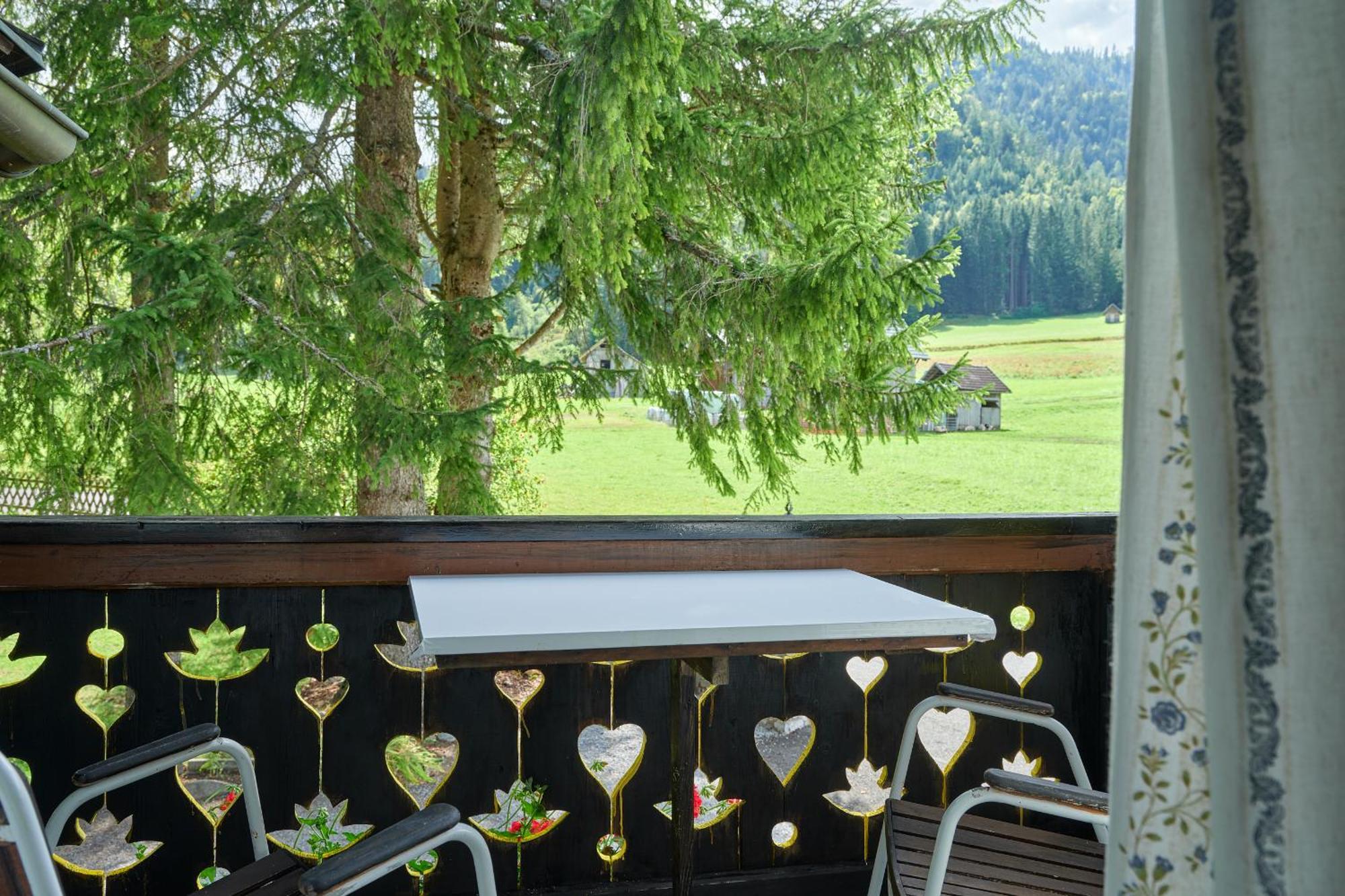 Hotel Harrida Weissensee Exterior photo